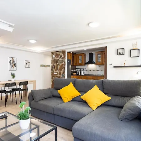 Cristimar Perfect By Sunkeyrents Apartment